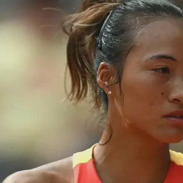 戴Messika赢球！冠军珠宝有啥玄学～必一运动·(B-Sports)网站郑钦文(图24)