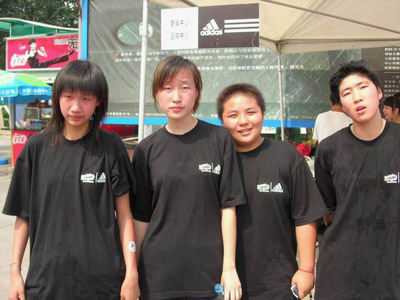 汉赛区小记者专栏--街球挑战赛必一b体育