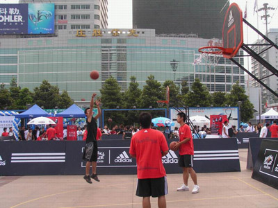 汉赛区小记者专栏--街球挑战赛必一b体育app网页版登录武(图4)